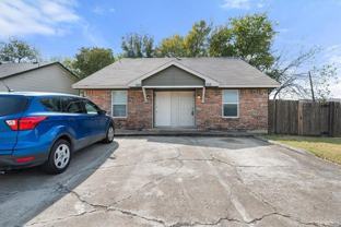 311 Kings Way Dr #E - Photo 1 of 1