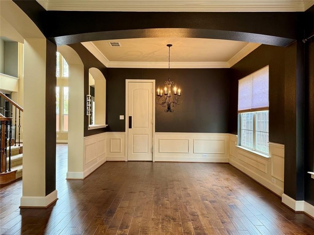 9576 Ironwood Dr - Photo 3 of 20