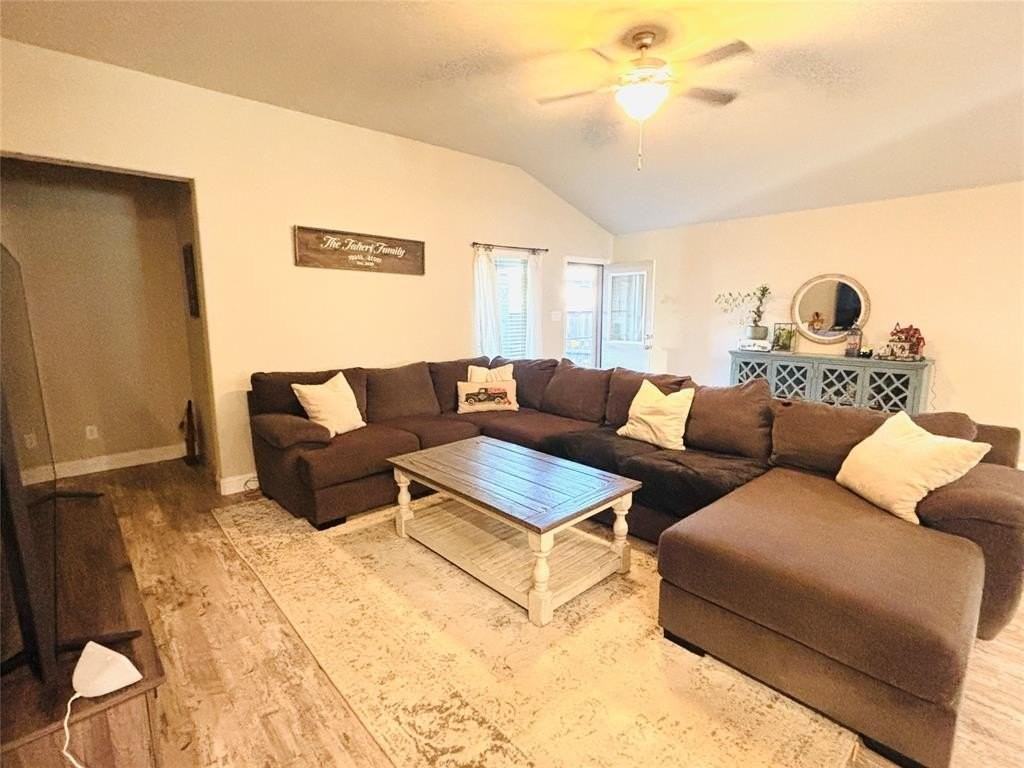 6820 Elm St - Photo 6 of 12