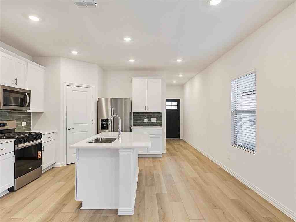 506 Cottner Drive - Photo 5 of 33