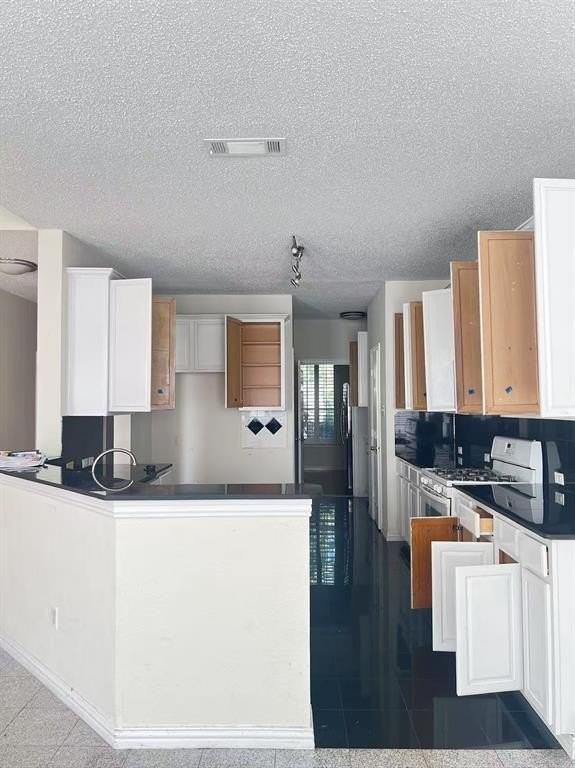 7872 Crazy Horse Dr - Photo 2 of 14