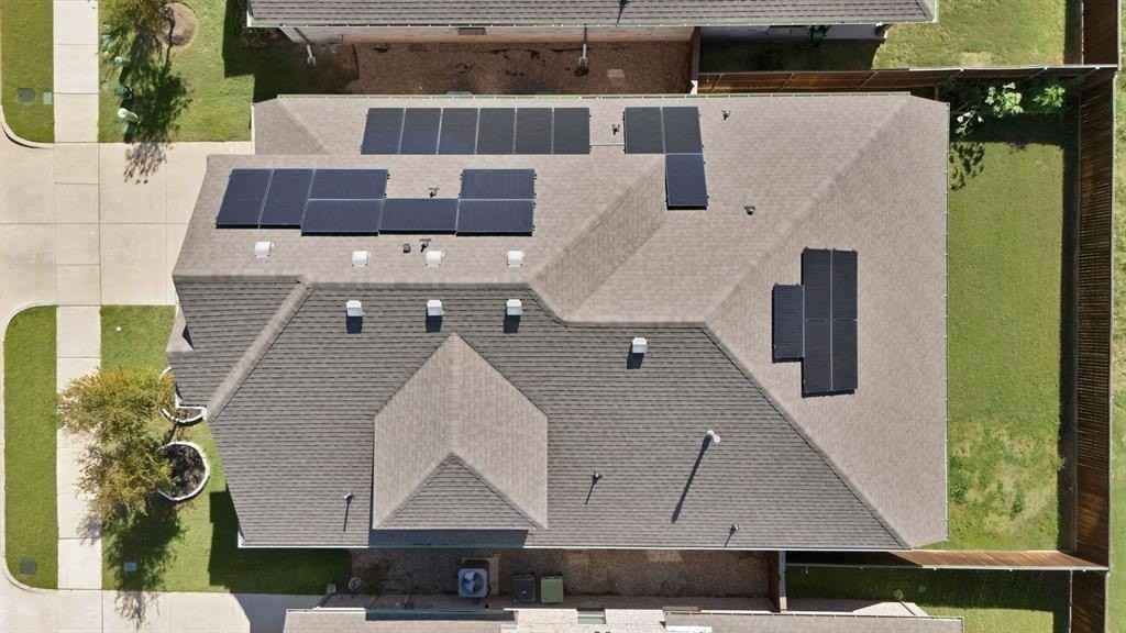 2003 Oleander St - Photo 3 of 40