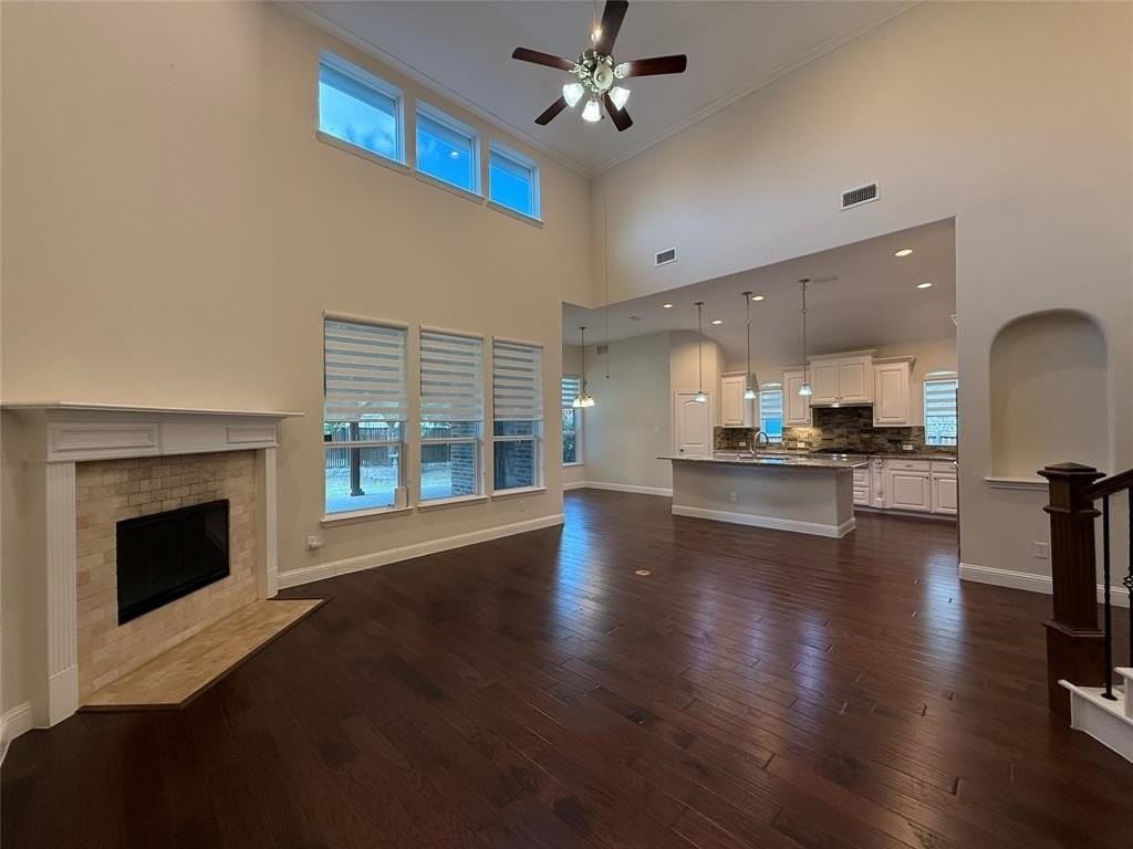 7081 Mercy Road - Photo 6 of 40