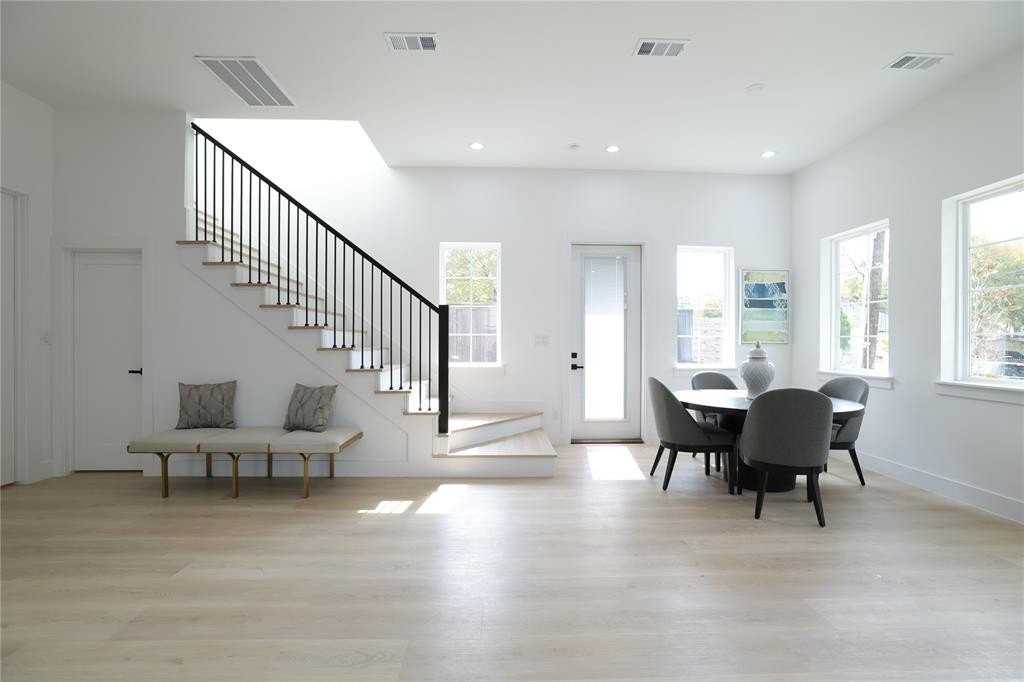 324 N Patton Ave - Photo 6 of 34