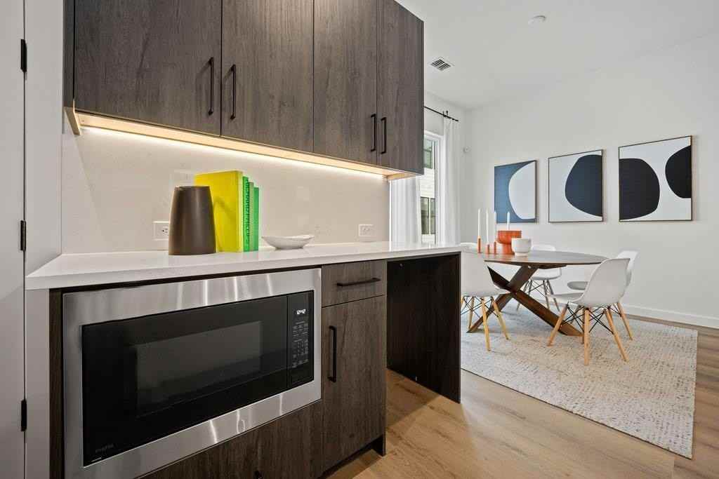 1525 Pecos St #108 - Photo 4 of 39