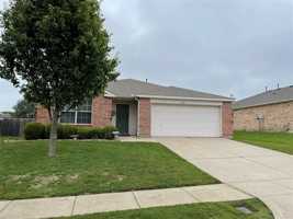 featured image of 4405 Hawk Ln