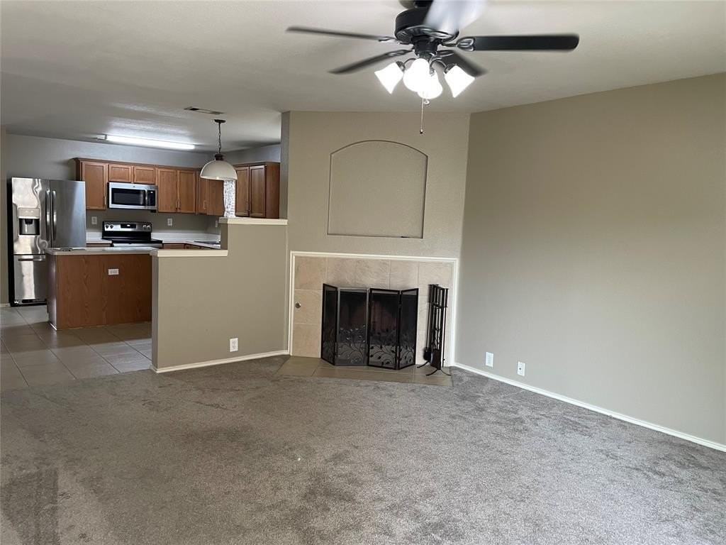 4405 Hawk Lane - Photo 5 of 20