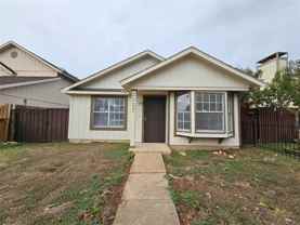 2227 Nantucket Village Dr - Photo 1 of 1