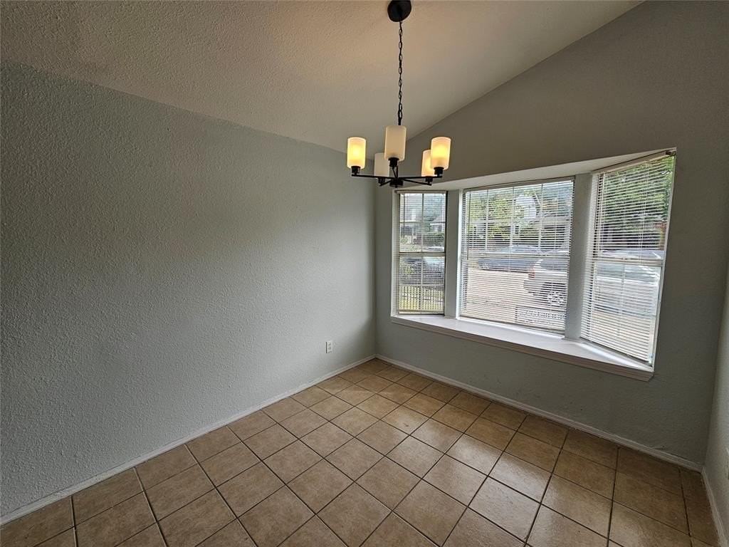 2227 Nantucket Village Dr - Photo 5 of 18