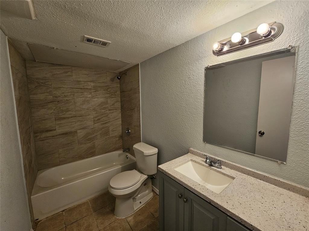 2227 Nantucket Village Dr - Photo 6 of 18