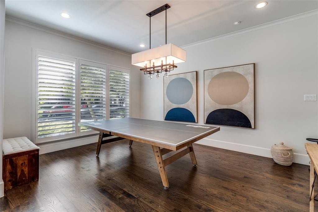 6615 Northwood Rd - Photo 2 of 30