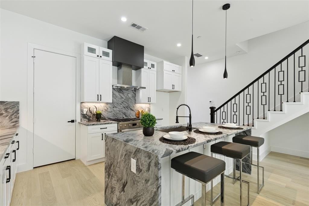 426 Melba St #104 - Photo 3 of 26