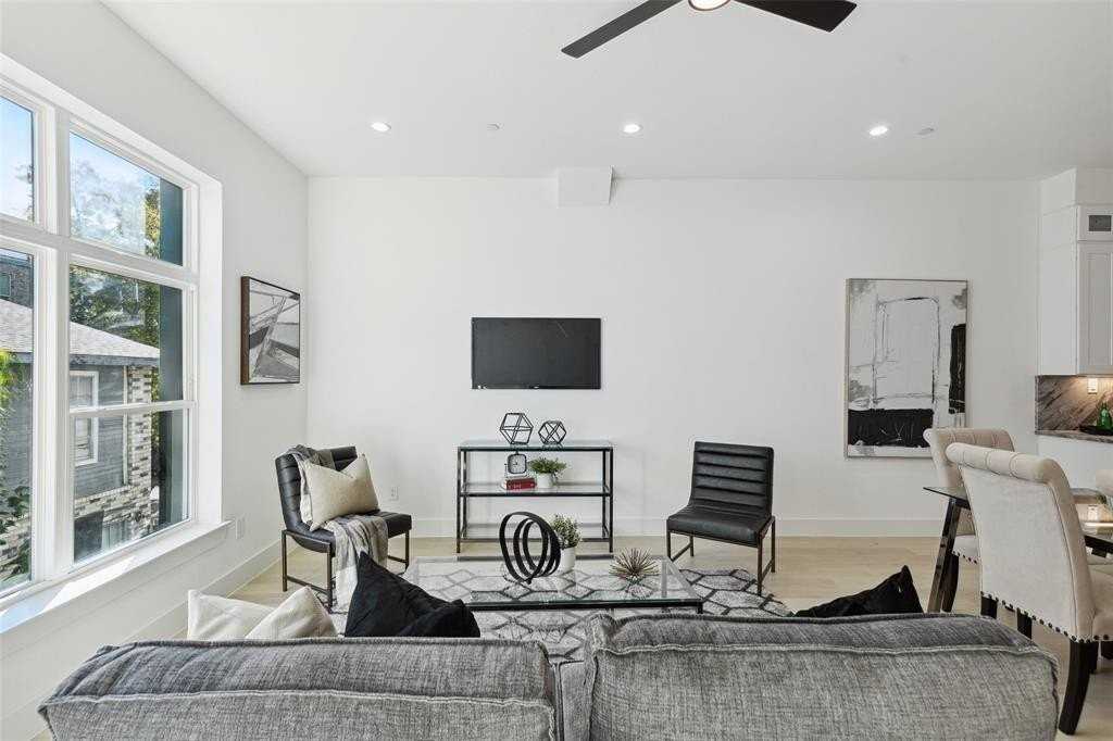 426 Melba St #104 - Photo 6 of 26