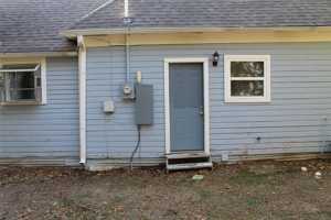 featured image of 1109 W Main St