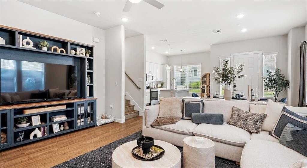 2600 N Lake Forest Dr #103 - Photo 4 of 23