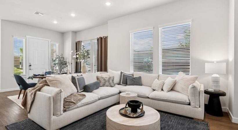 2600 N Lake Forest Dr #947 - Photo 3 of 23