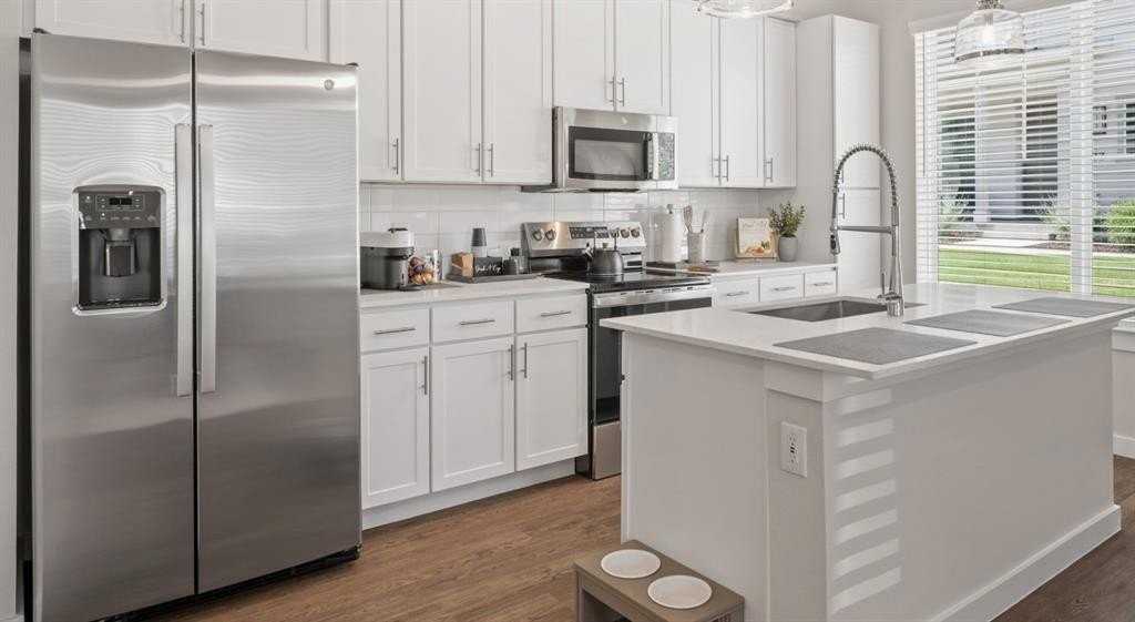 2600 N Lake Forest Dr #201 - Photo 2 of 23