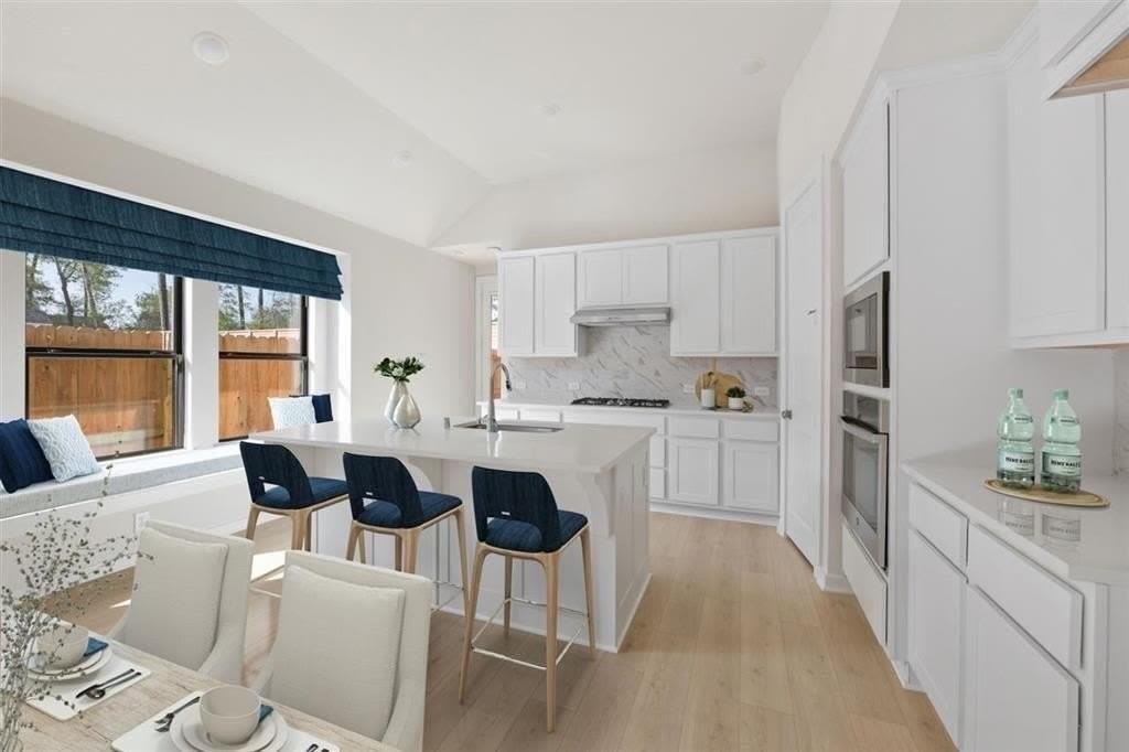 7315 Lake Arrowhead Ln - Photo 2 of 30