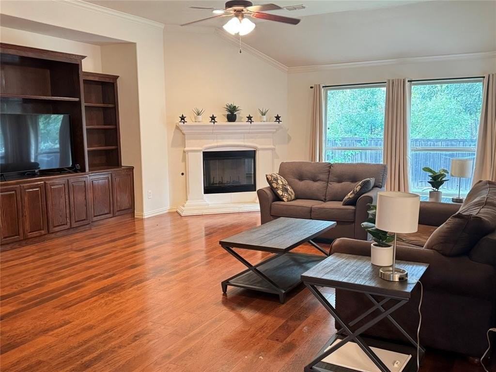 5412 Bentrose Dr - Photo 6 of 24