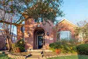 featured image of 2917 Newport Dr