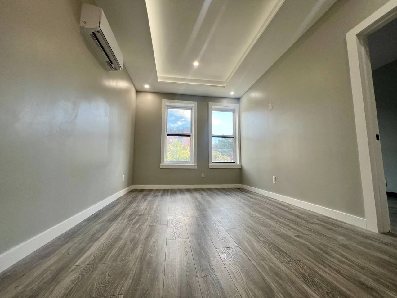 8105 Northern Blvd - Photo 2 of 6