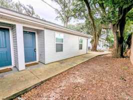 featured image of 313 N Navy Blvd #1C