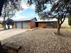 107 N Dewberry Dr - Photo 1 of 1