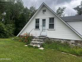 240 Sleepy Hollow Dr - Photo 1 of 1