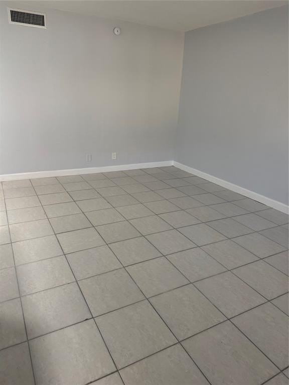 3050 Northeast 5th Terrace #6 - Photo 5 of 22