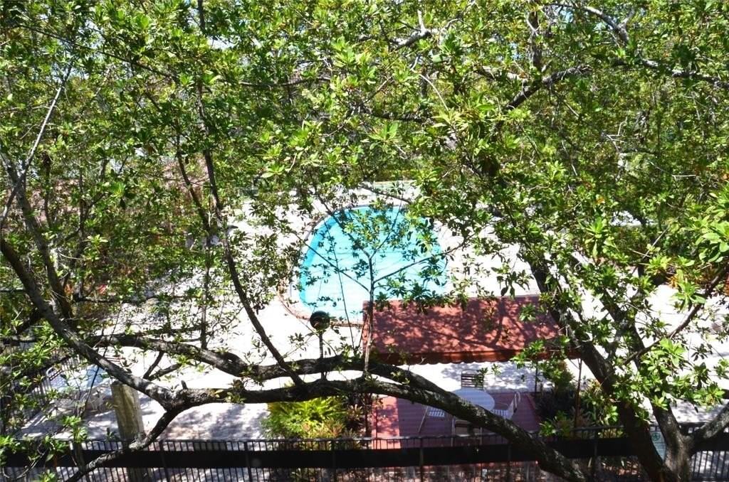 255 S Cypress Rd #342 - Photo 3 of 22