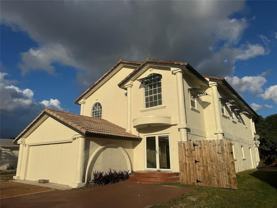 472 Nw 2nd Ter #B - Photo 1 of 1