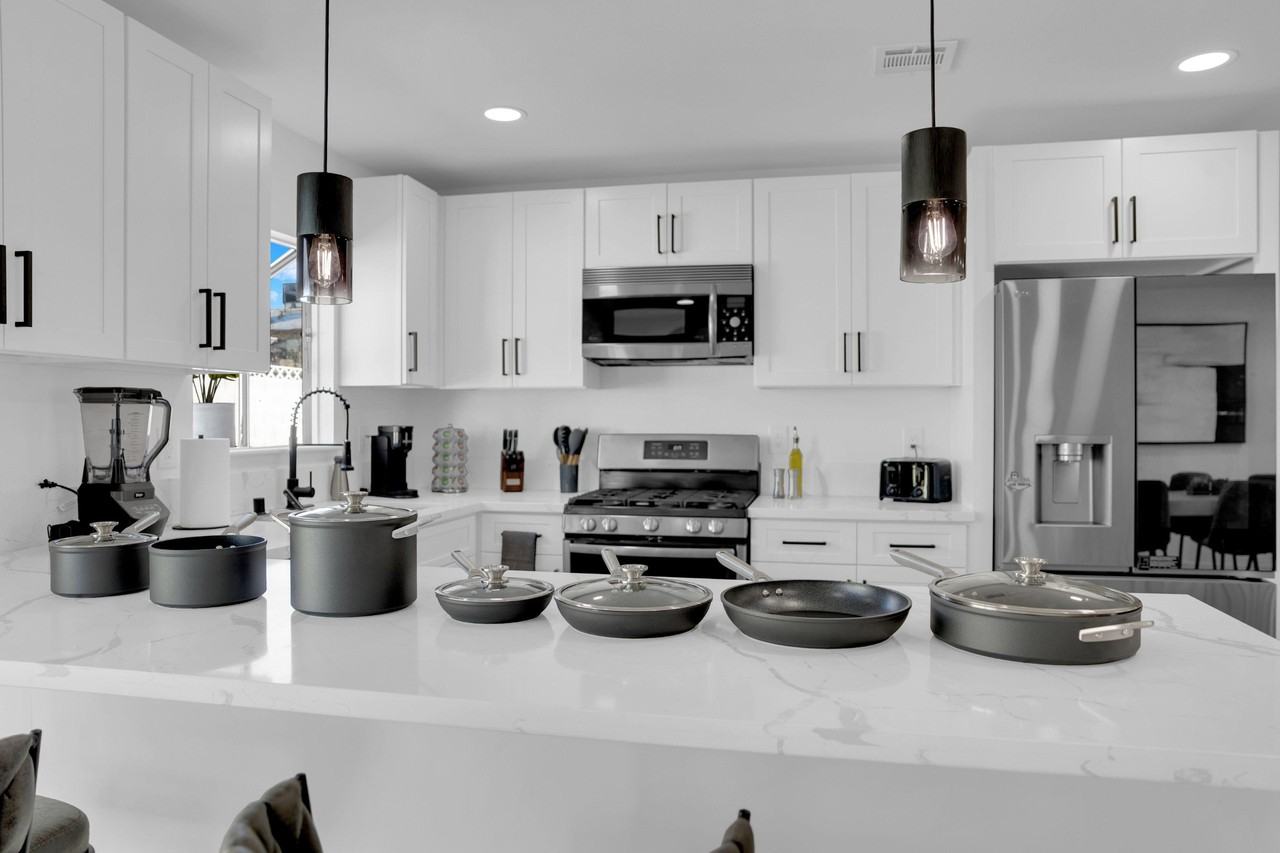 Battle Creek Cir - Photo 4 of 15