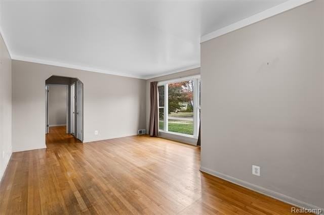 1203 Hickory Ave - Photo 6 of 21