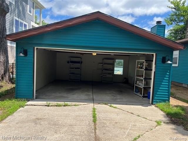 7920 Detroit Blvd - Photo 6 of 27