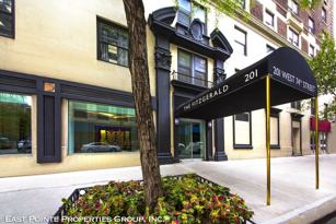 201 W 74th St Unit 11F  