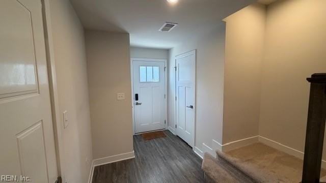 549 Westport St - Photo 4 of 46