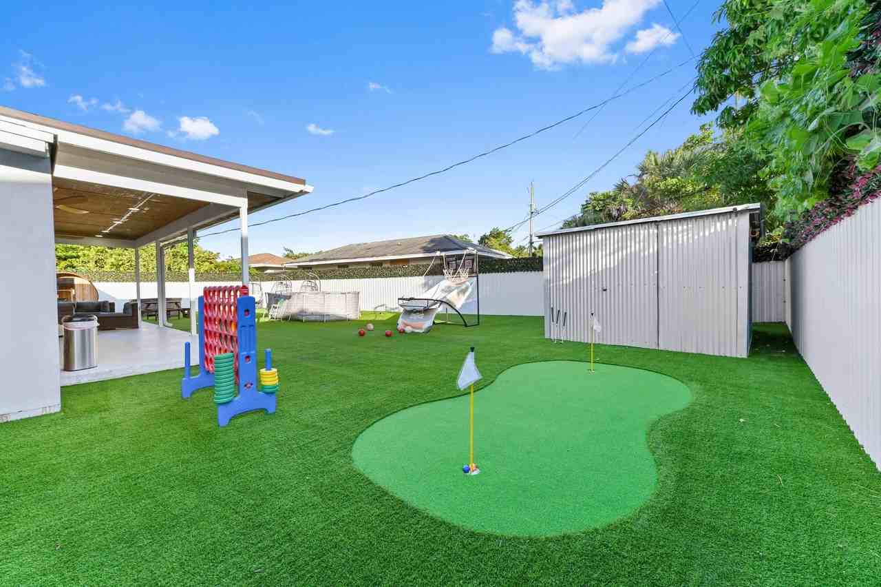 2128 Dock Street - Photo 7 of 34