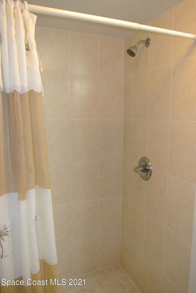 537 Taylor Ave Unit B #B - Photo 7 of 11