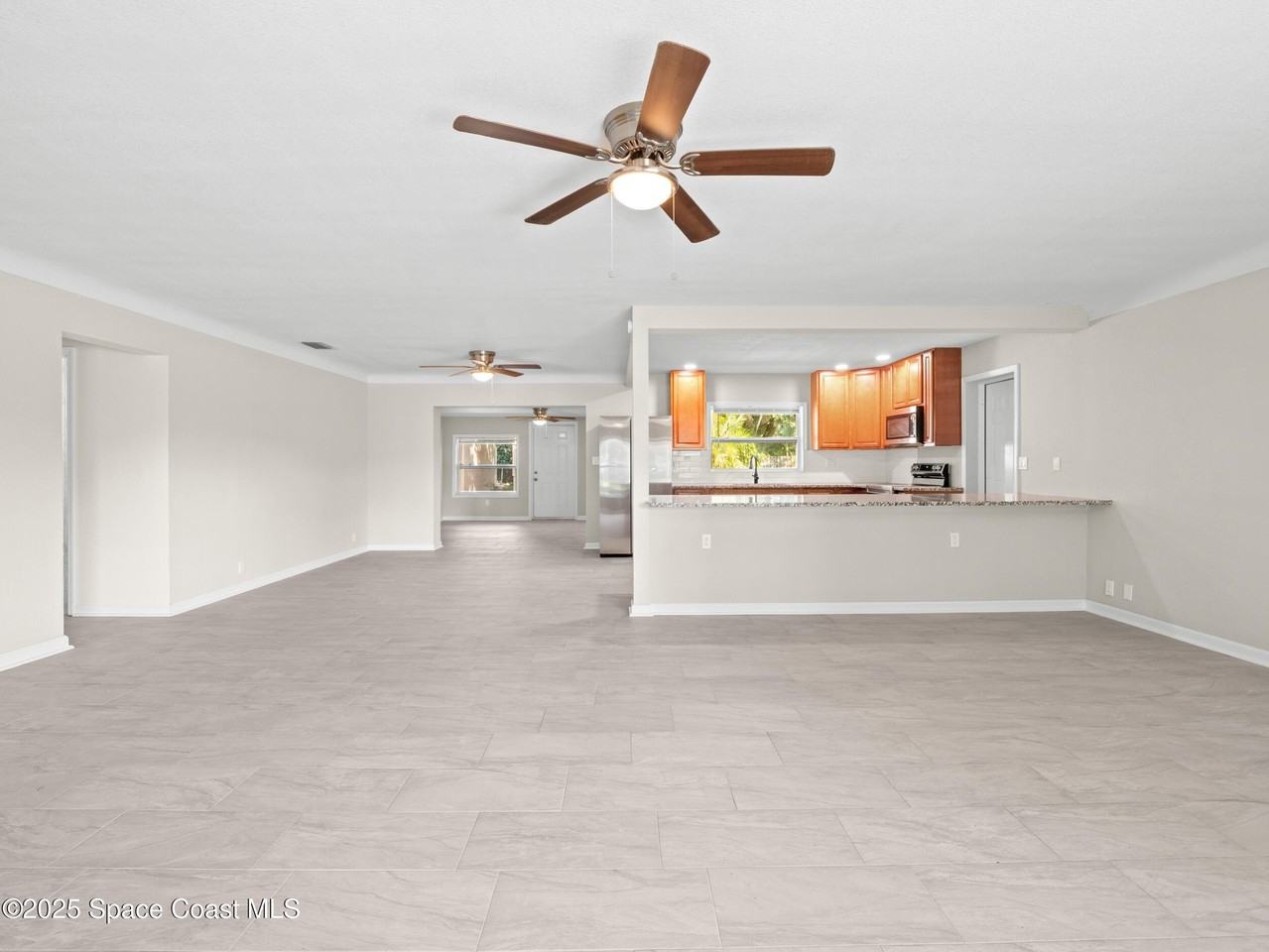 7740 Pine Lake Drive - Photo 5 of 23