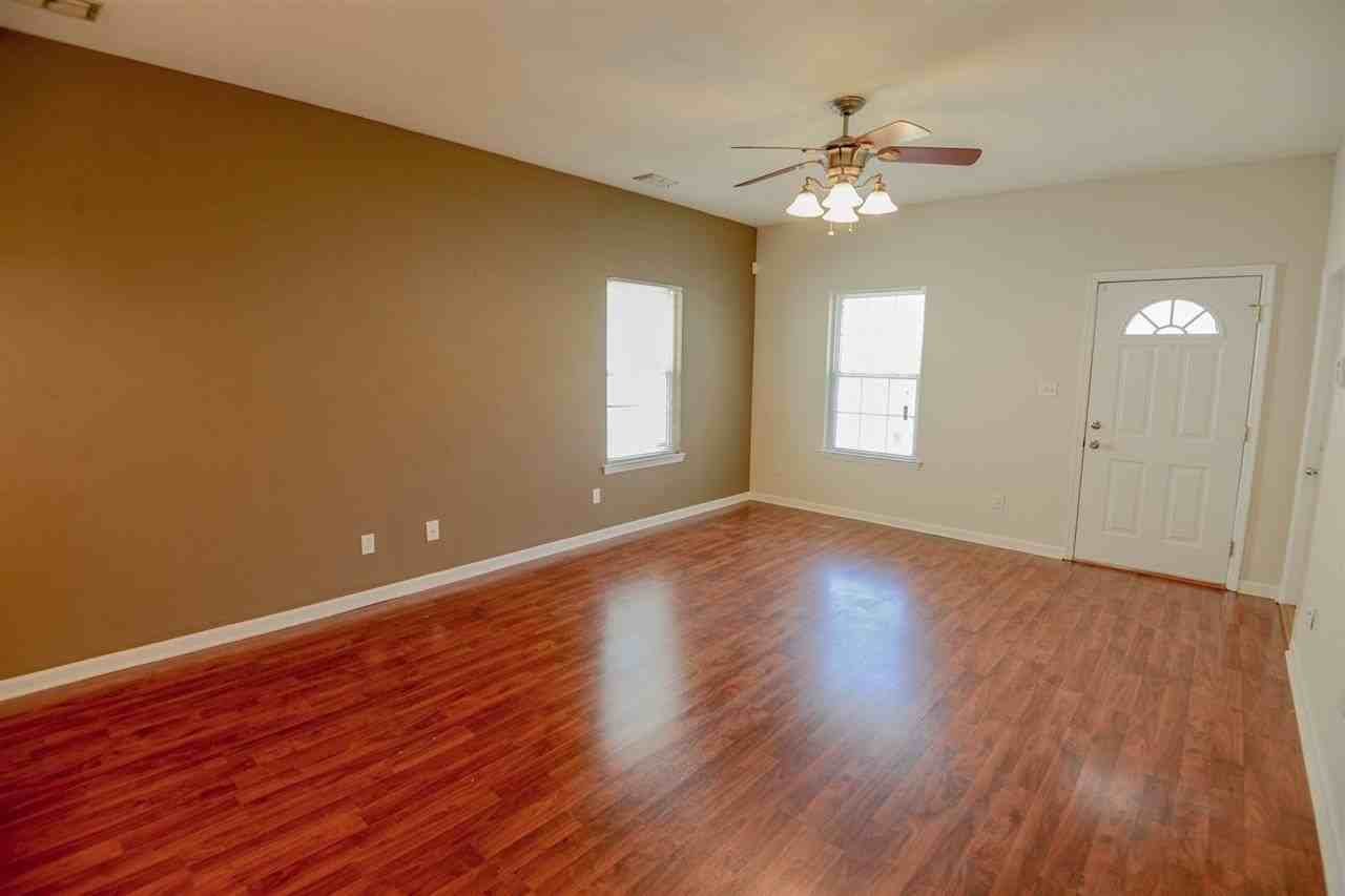 2116 Bullocks Run Rd - Photo 4 of 29