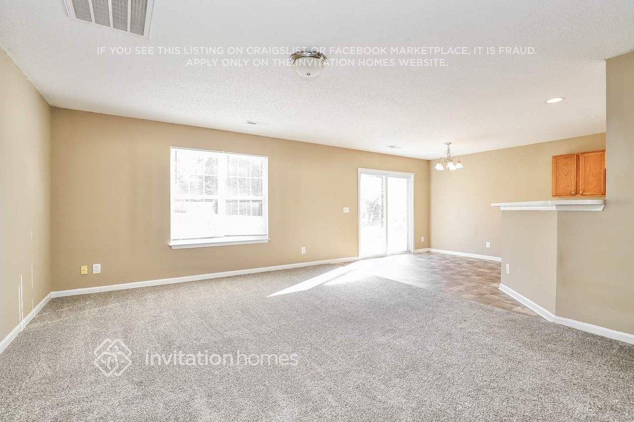 4814 Chapel Ridge Dr - Photo 6 of 18