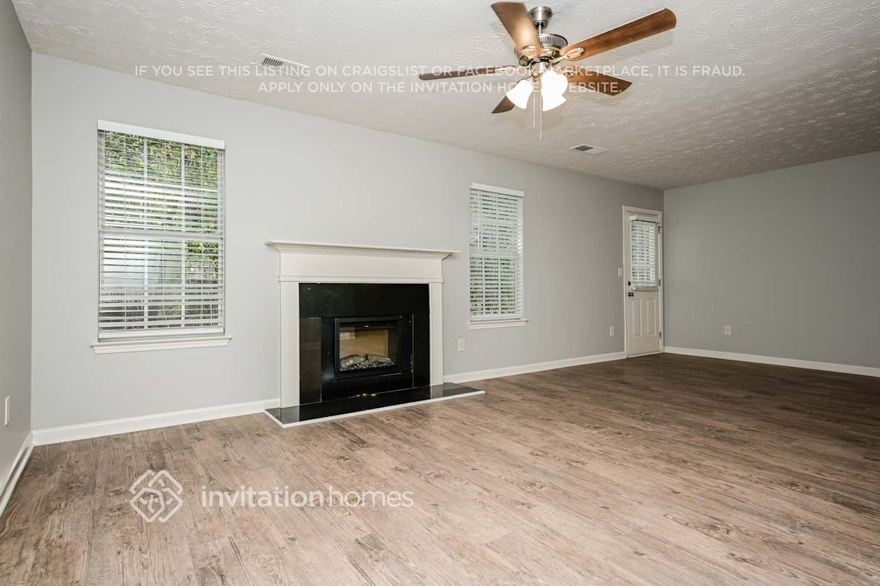 4149 Marshwood Trce - Photo 4 of 18