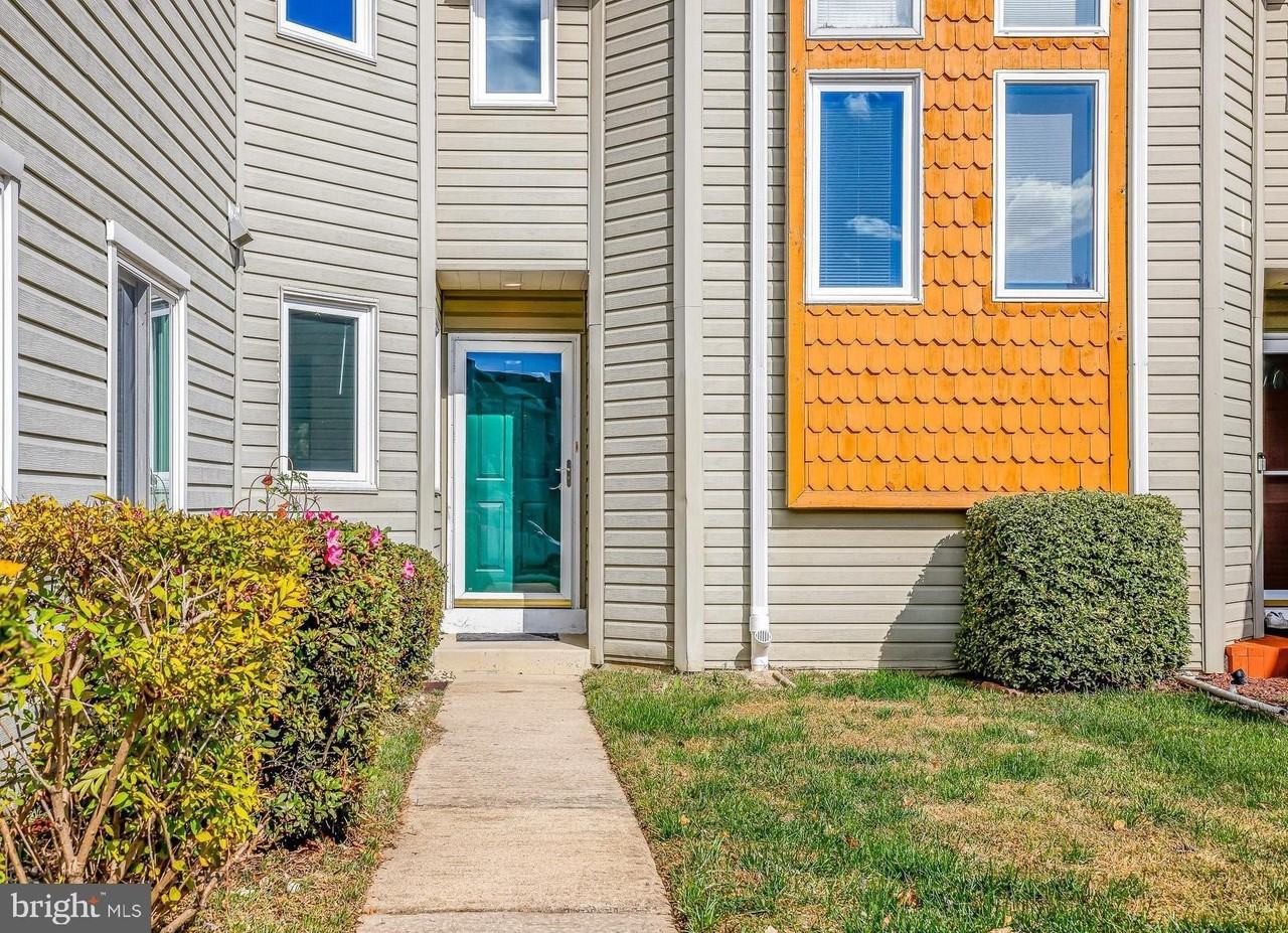 363 Chickory Way - Photo 2 of 17