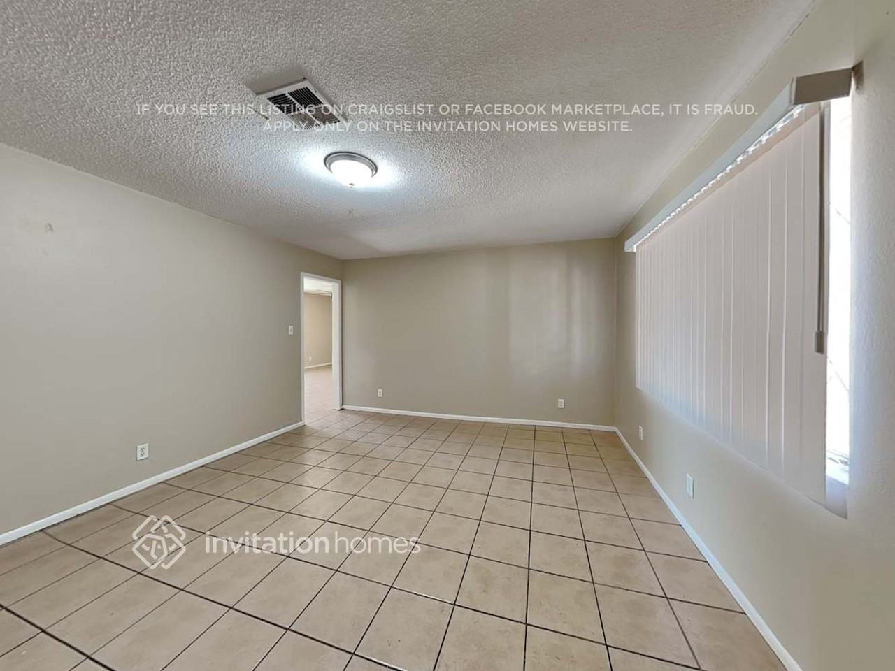 3409 West Poinsettia Drive - Photo 4 of 20