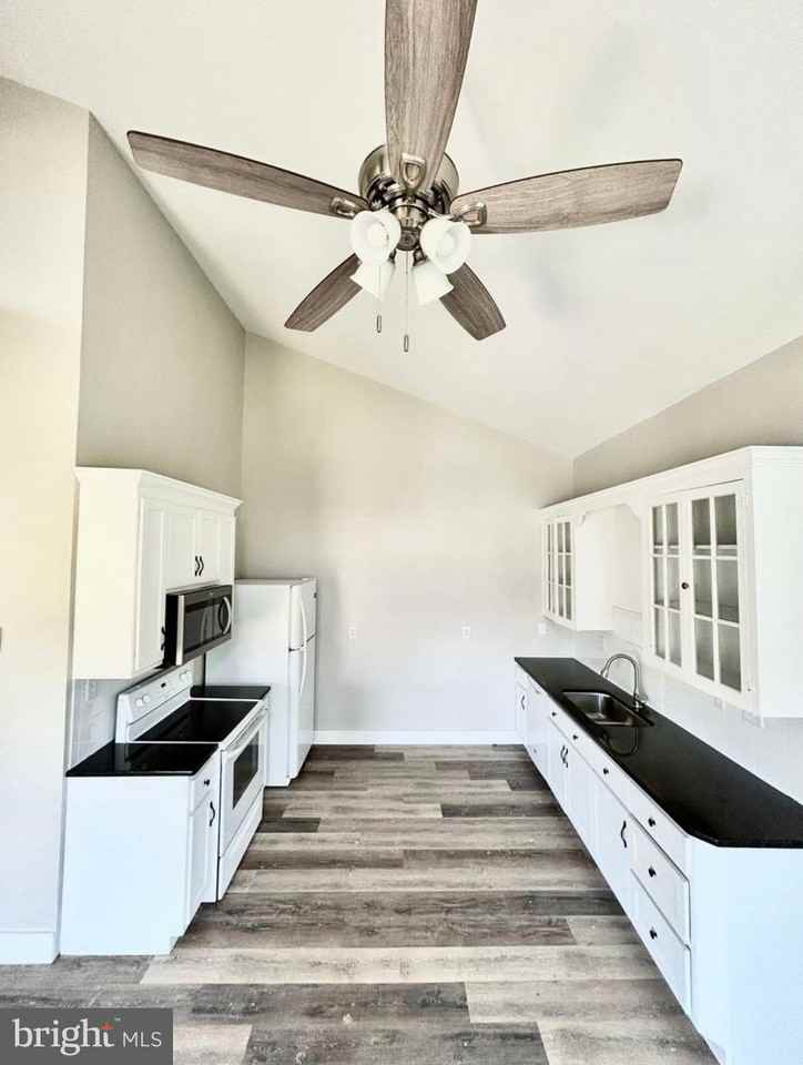 46788 Glen Mary Farm Rd Apt 1 #1 - Photo 4 of 10