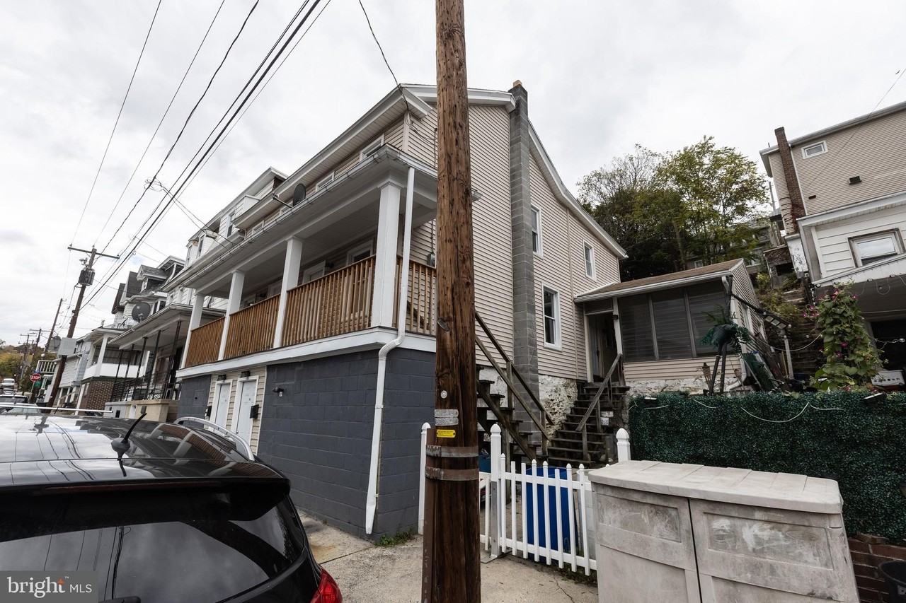 245 Lafayette Street - Photo 3 of 22