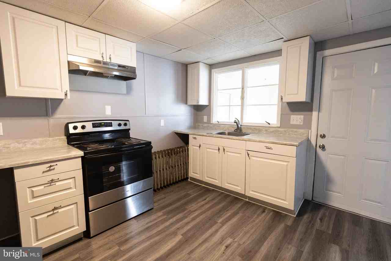 245 Lafayette Street - Photo 6 of 22