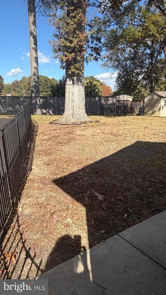 7308 Old Keene Mill Road - Photo 6 of 20