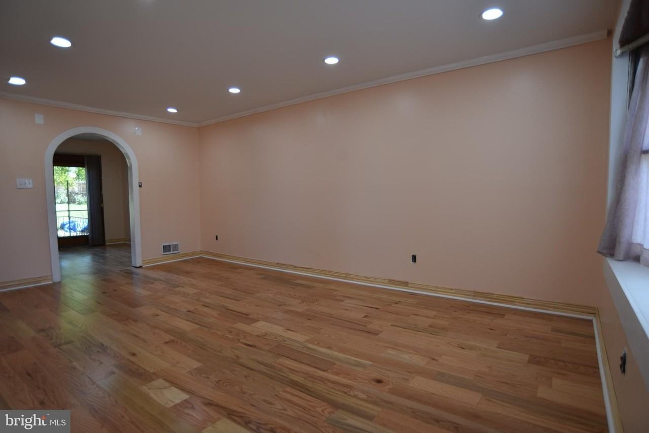 4011 Lees Corner Rd - Photo 2 of 11