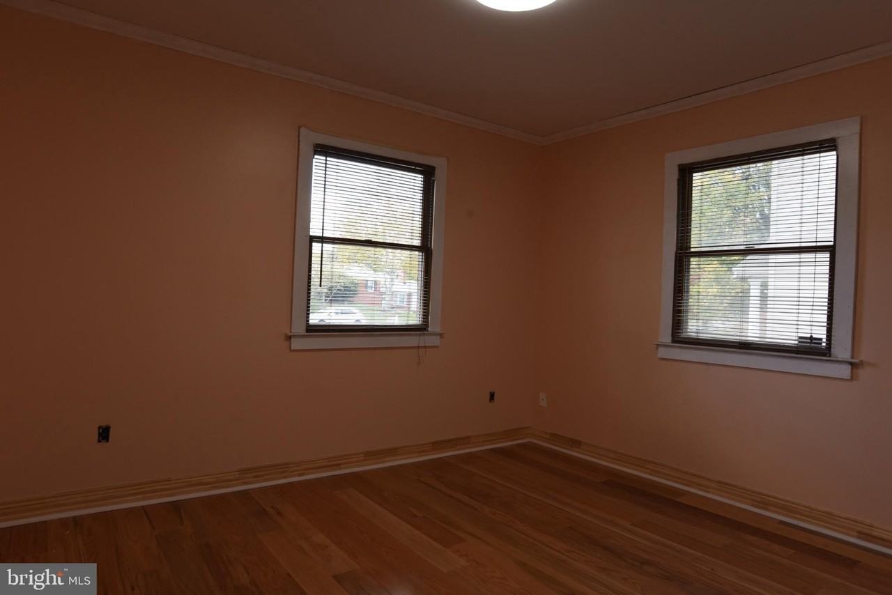 4011 Lees Corner Rd - Photo 7 of 11